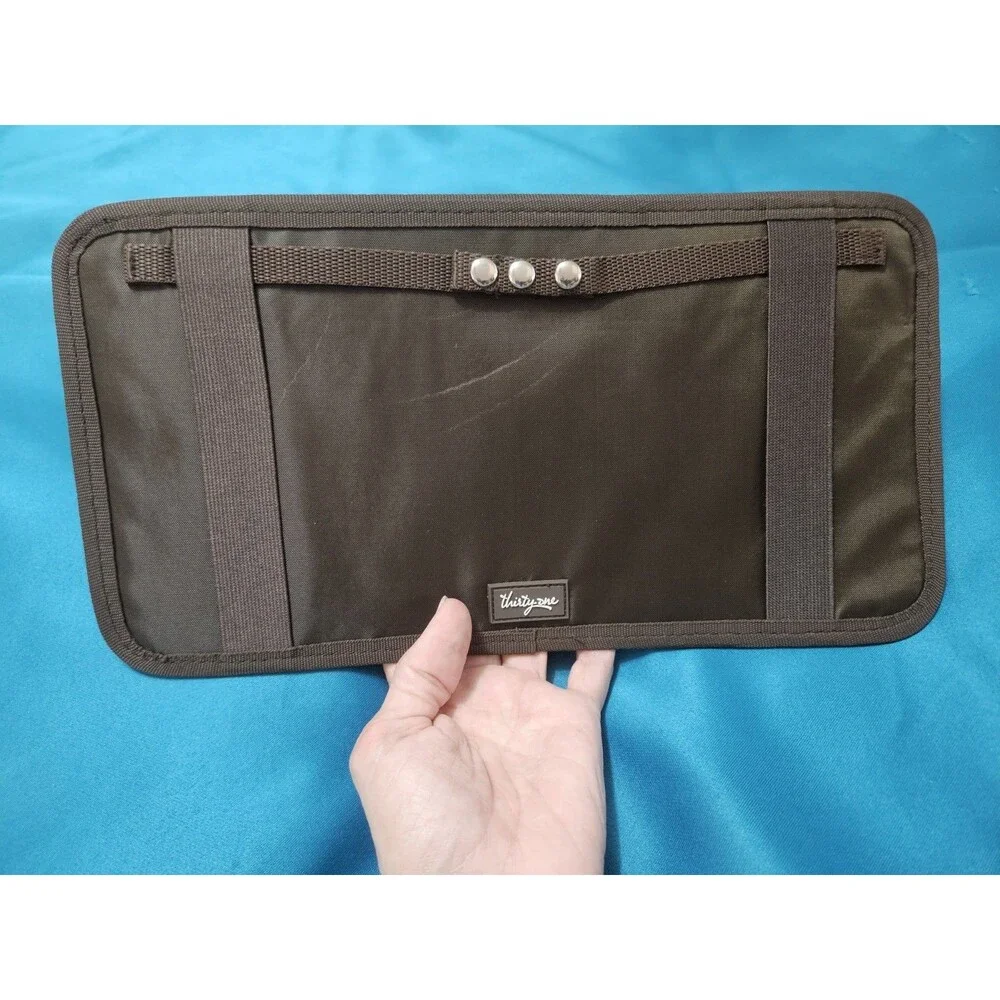 Thirty One Made In The Shade Pocket In Taupe Cross Pop Car Visor Pocket NIP